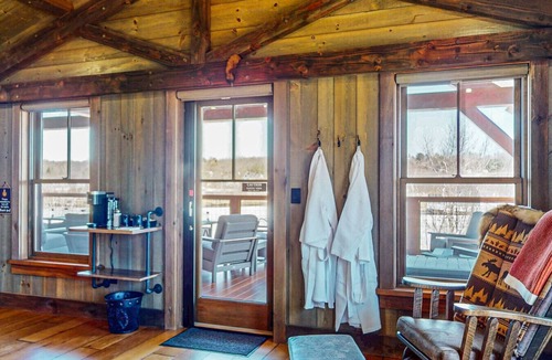 Greenville Cabin | Kings Landing at Moosehead Lake-Ultimate Luxury