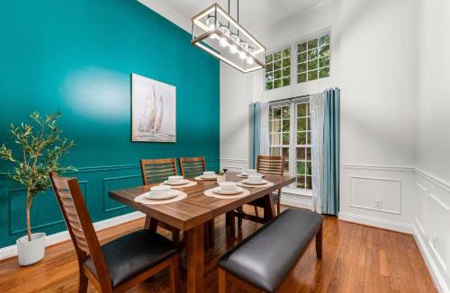 Gainesville House | Lake Lanier Retreat, Dock, Firepit, Home Theater