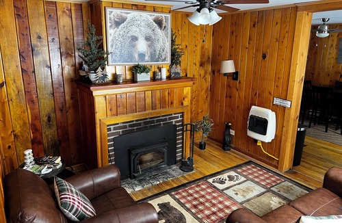 Saint Mary's Cabin | Lakefront 1-bedroom cabin in St. Mary's Glacier, Idaho Springs