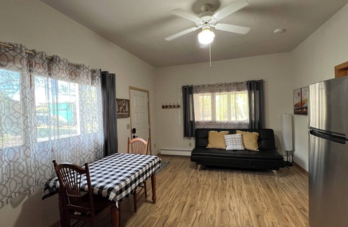 Wasilla Apartment | Lakefront Apartment-Private with Laundry