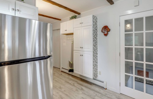 Sunapee Cabin | Lakefront Cabin w/Panoramic Water View & Access