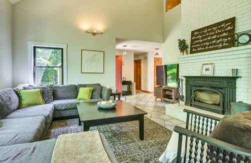 Greenwood House | Lakefront Escape w/Dock, Water Toys & Grill
