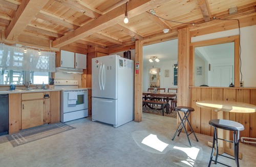 Oakland House | Lakefront Maine House ~ 4 Mi to Colby College