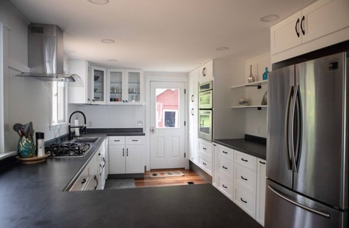 Nobleboro House | Lakefront Retreat with Private Docks & Kayaks