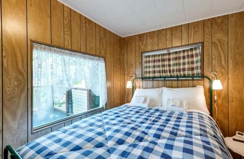 Maple Falls House | Lakefront Rustic Cabin | Silver Lake Views & Private Dock