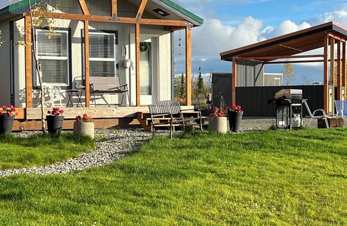 Big Lake Cabin | Lakeside Cabin 2 w/Hot Tub, Sauna & Watercraft Rentals