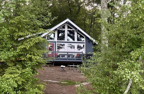 Naples House | Lakeside cottage, pretty view of Trickey Pond. #gladview#trickeypond