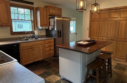 Vassalboro House | Lakeside house on Webber Pond with a small beach and stunning, peaceful views.