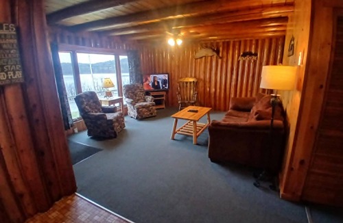 Pittsburg Cabin | Lakeview 2 First Lake Access 3 Bedrooms Sleeps 9 Dock Space + Snowmobile Trail
