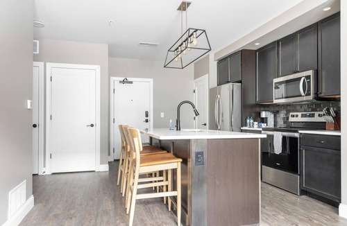 Downtown Columbus Apartment | Landing | Amazing 1BD, Clubhouse, Gym