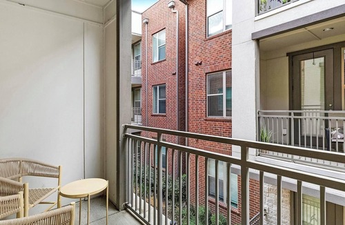 North Arlington Apartment | Landing | Beautiful 2BD, Gym, Yoga Studio