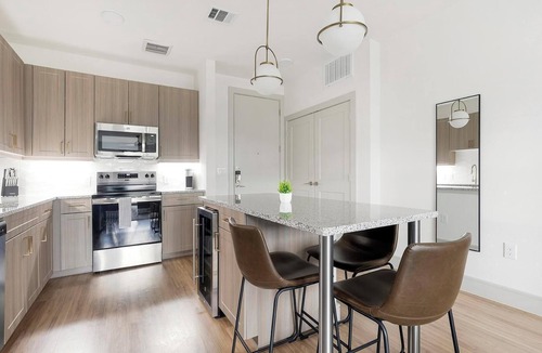 Scofield Farms Apartment | Landing | Chic 1BD, Pool, Clubhouse