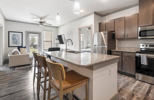 Manor Apartment | Landing | Chic 2BD, Clubhouse, Courtyard