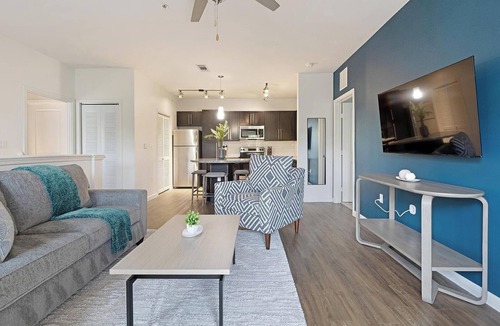 McNeil Apartment | Landing | Chic 2BD, Game Room, Yoga Studio