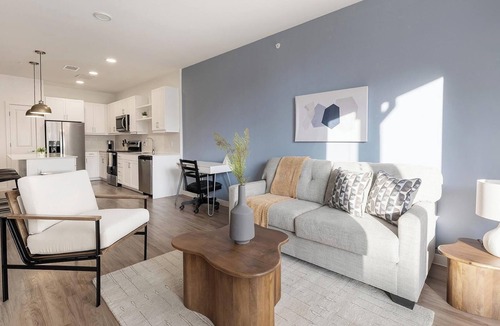 Austin Apartment | Landing | Incredible 1BD, Gym, Clubhouse