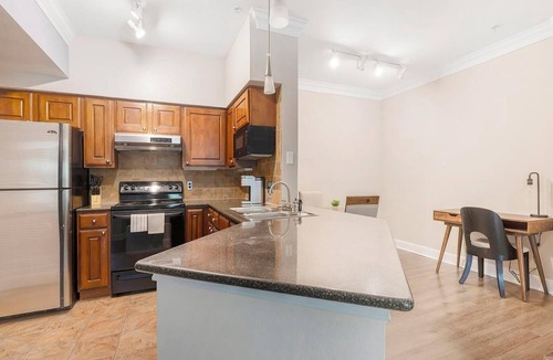 West Oak Hill Apartment | Landing | Incredible 1BD, Gym