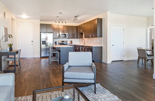 Indian Creek Apartment | Landing | Incredible 2BD, Clubhouse, Gym