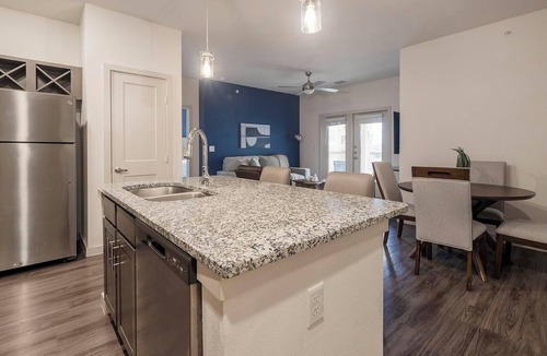 Buda Apartment | Landing | Stunning 2BD, Game Room, Gym