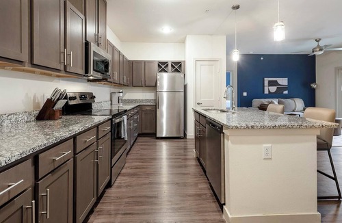 Buda Apartment | Landing | Stunning 2BD, Game Room, Gym