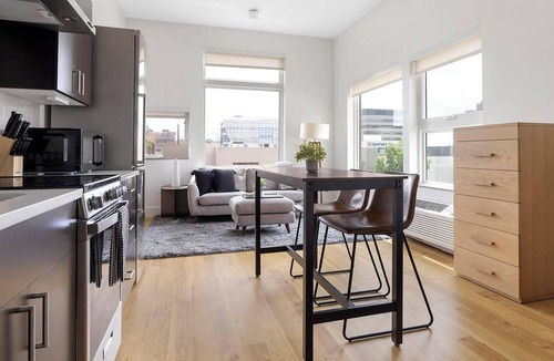 Cherry Creek Apartment | Landing | Stunning Studio, Rooftop Lounge