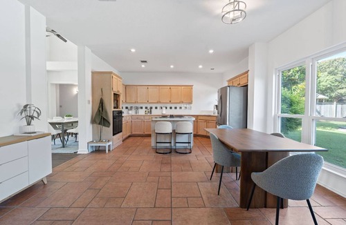 Austin House | Large Home with Pool, Gym , For Longer Stays