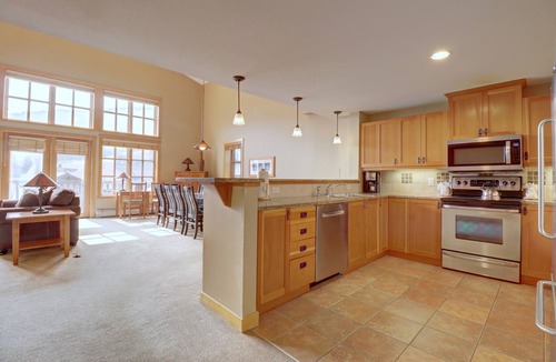 Copper Mountain Village Condo | Largest Condo In Passage Point, Vaulted Ceilings, Huge Balcony - PP514 by Redawning