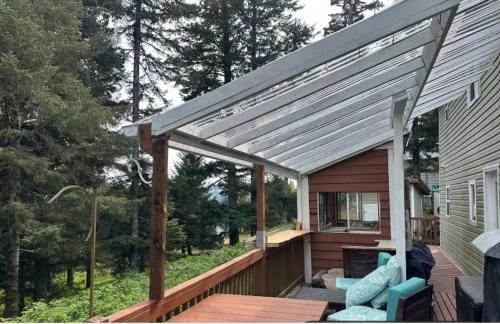 Kodiak Cabin | Last Frontier Lodge - Forest, Mountain, Ocean Views