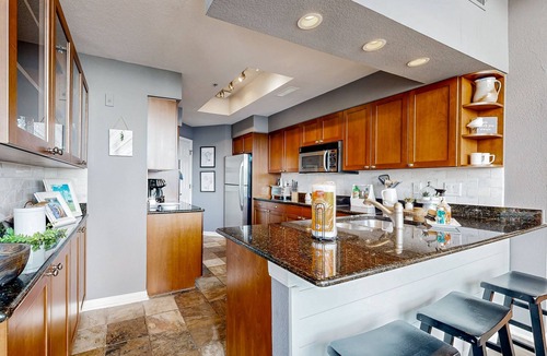 Highland Lake Estates Condo | Lavish lakefront retreat in private island community with pools, tennis, & gym