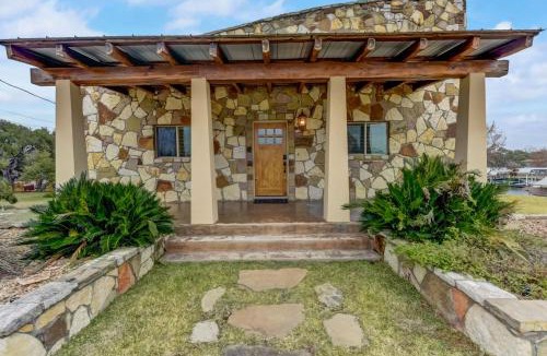 Granite Shoals House | LBJ Lake Home - Private Cove - Lake Toys - Boat Slip