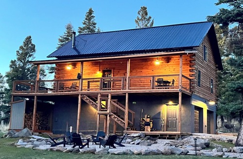 Angel Fire Cabin | Limited-Time August Special for Bear Necessities Lodge