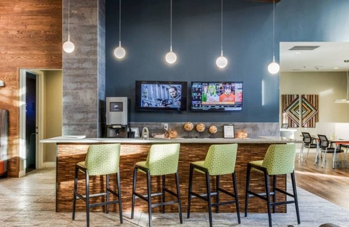 Austin Apartment | Long Stays Welcome! Pool, Free Parking, & Balcony