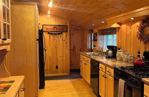 Sinclair Cabin | Lovely 4-bedroom cabin in Sinclair for a cozy getaway