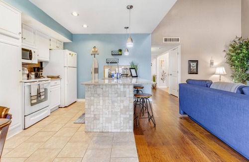 Point Venture House | Lovely condo with Olympic-size pool, central AC, balcony, & washer/dryer