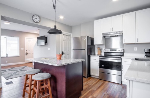 Columbus Apartment | Lovely Luxury 2 Bed Central Town