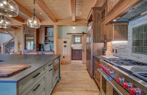 Franconia House | LUX Home with Breathtaking Views