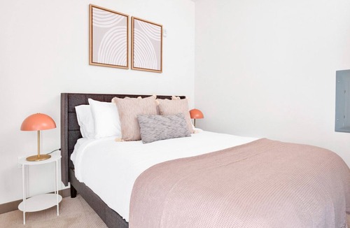 Old Ballard Apartment | Luxe Ballard 1BR w/ Gym, BBQ & A+ Views, blocks to dining, by Blueground