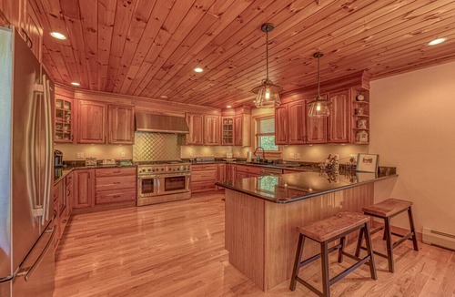 Carroll Cabin | Luxe Cabin at Bretton Woods