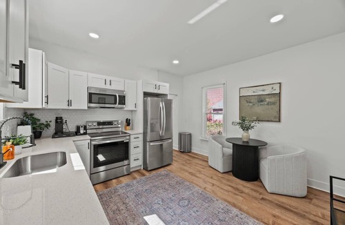 Downtown Columbus House | Luxe & Cozy 3BR Oasis | Ideal for Groups