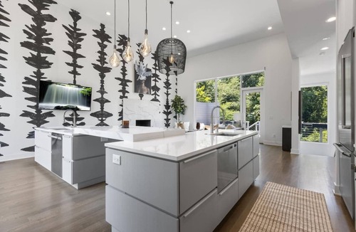 Lavista Park House | Luxe Modern 4 bdrm/4.5bath w Private pool.Sleeps 8