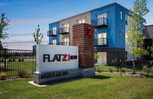 Marble Falls Apartment | Luxe New Marble Falls Oasis - Mins to Hospital!