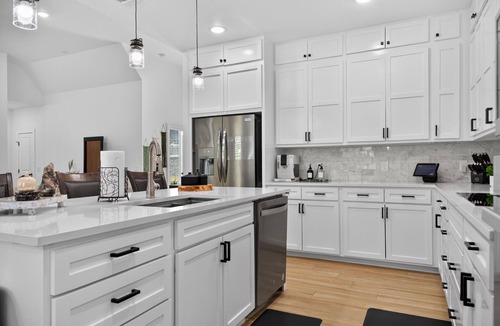Highland Lake Estates House | Luxe Retreat w/Hot Tub, Patio, Fenced Yard!