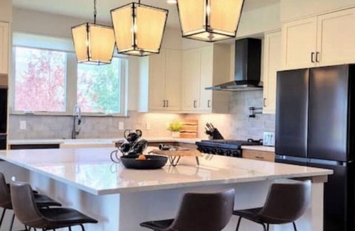 Grand Elk Ranch House | Luxe Vacay Spot - Golf, Hiking, Biking & More near Grand Lake and RMNP