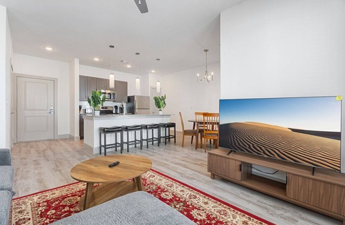 Stony Ridge North Apartment | Luxury 1BD/1BA Near Airport 6833
