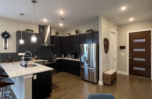 Oakmont Heights Condo | Luxury 2-Bedroom Condo in Austin's Prestigious Grove Community