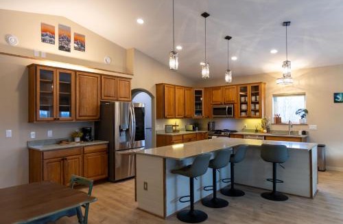 Fairbanks House | Luxury Aurora Retreat オーロラの