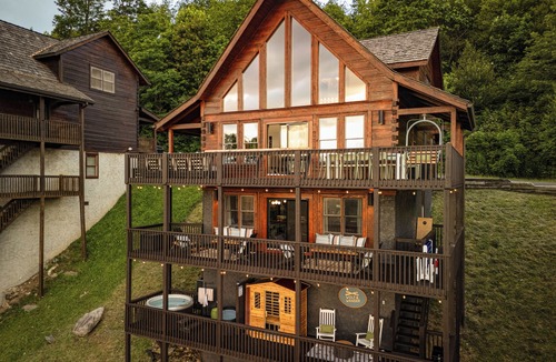 Wolf Laurel Ski Chalet | Luxury Chalet Escape w/Spa Amenities, Game Room & Endless Mountain Views