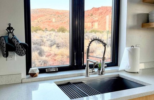 Moab South Valley House | Luxury Moab Retreat—Stunning Views Private Trails