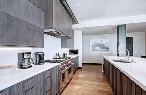 Vail Condo | Luxury Penthouse in Vail | Shared Hot Tub