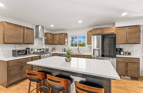 Greenwood Village House | Luxury Scandic Retreat - Hot Tub + Firepit + Games
