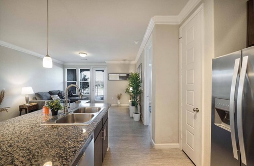 McNeil Apartment | Luxury Townhome + Pool | North Austin | Evonify 1460